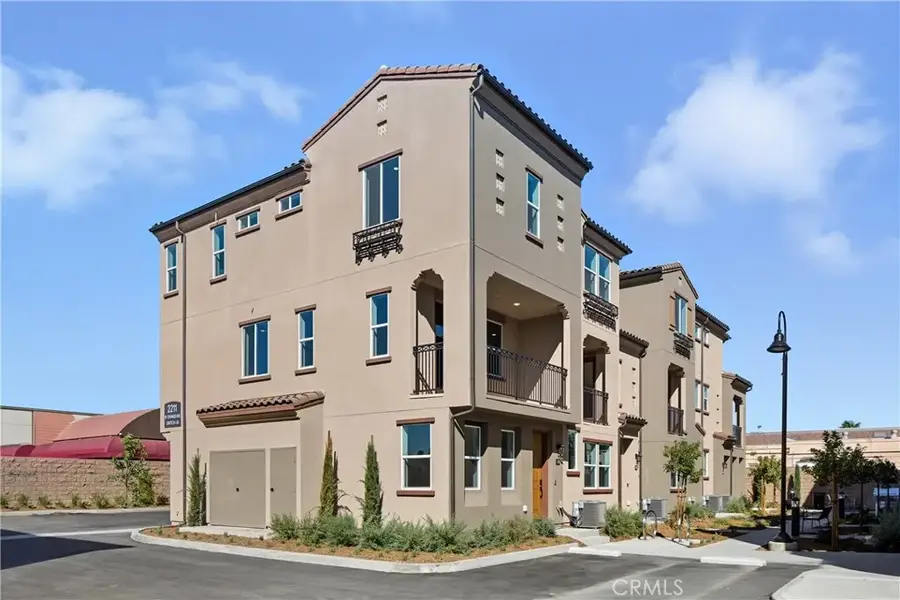 2211 W Orange #21, Anaheim, CA 92804 - #2