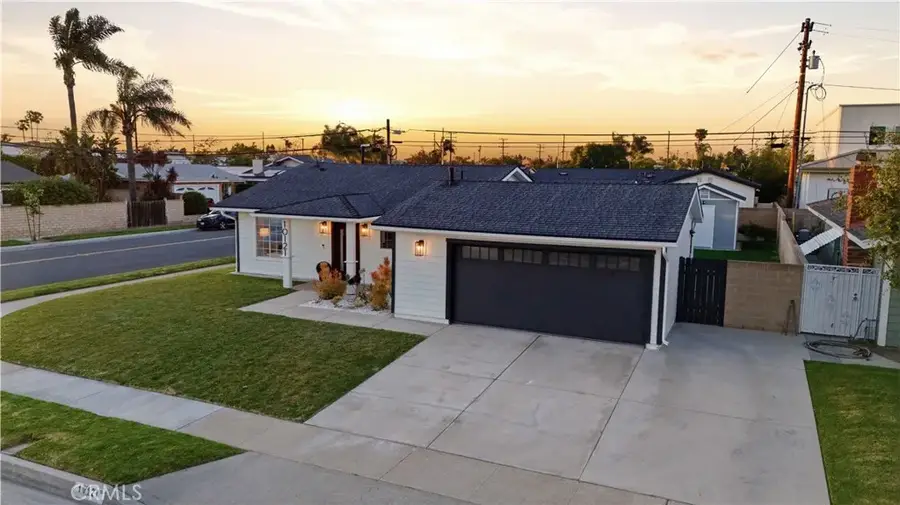 10121 Kukui, Huntington Beach, CA 92646 - #3