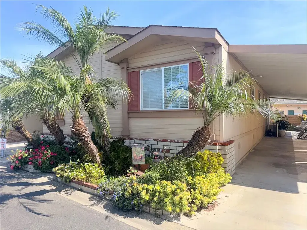 10681 Oak #27, Los Alamitos, CA 90720 - #1