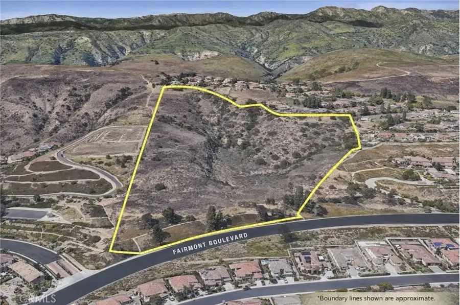 4225 Fairmont, Yorba Linda, CA 92886 - #3