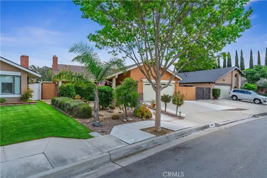 5892 Oak Meadow, Yorba Linda, CA 92886 - #3