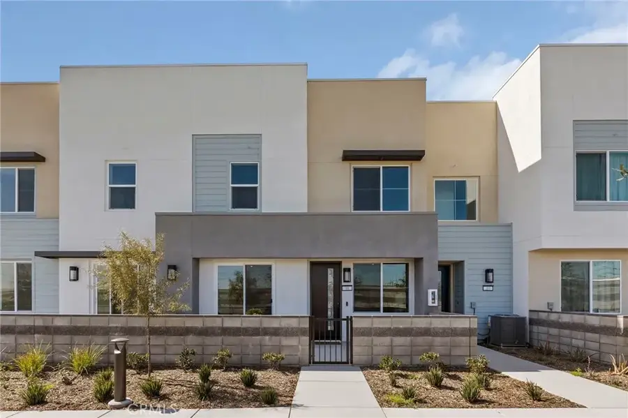 3679 W S. Eichler Paseo #11, Ontario, CA 91761 - #2