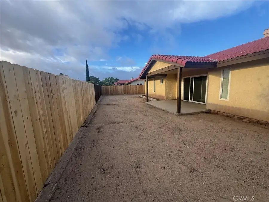 10333 Tamarisk Avenue, Hesperia, CA 92345 - #2