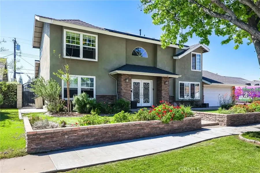 390 N Milford, Orange, CA 92867 - #2