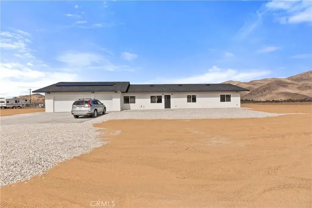 11725 Lagartijo Drive, Apple Valley, CA 92308 - #1