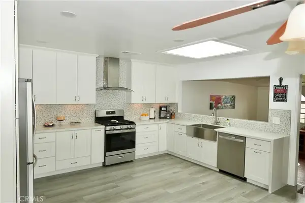4615 Castana Avenue, Lakewood, CA 90712