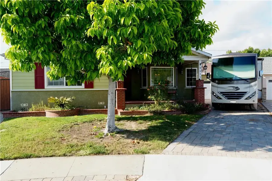 4615 Castana Avenue, Lakewood, CA 90712 - #3