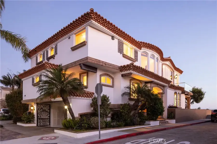 1201 E Balboa, Newport Beach, CA 92661 - #2