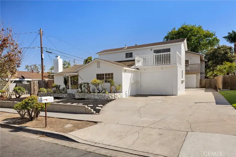 685 Center St., Costa Mesa, CA 92627 - #3