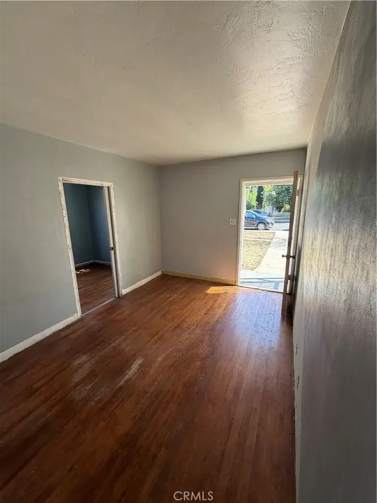 917 W 9th, Corona, CA 92882 - #3