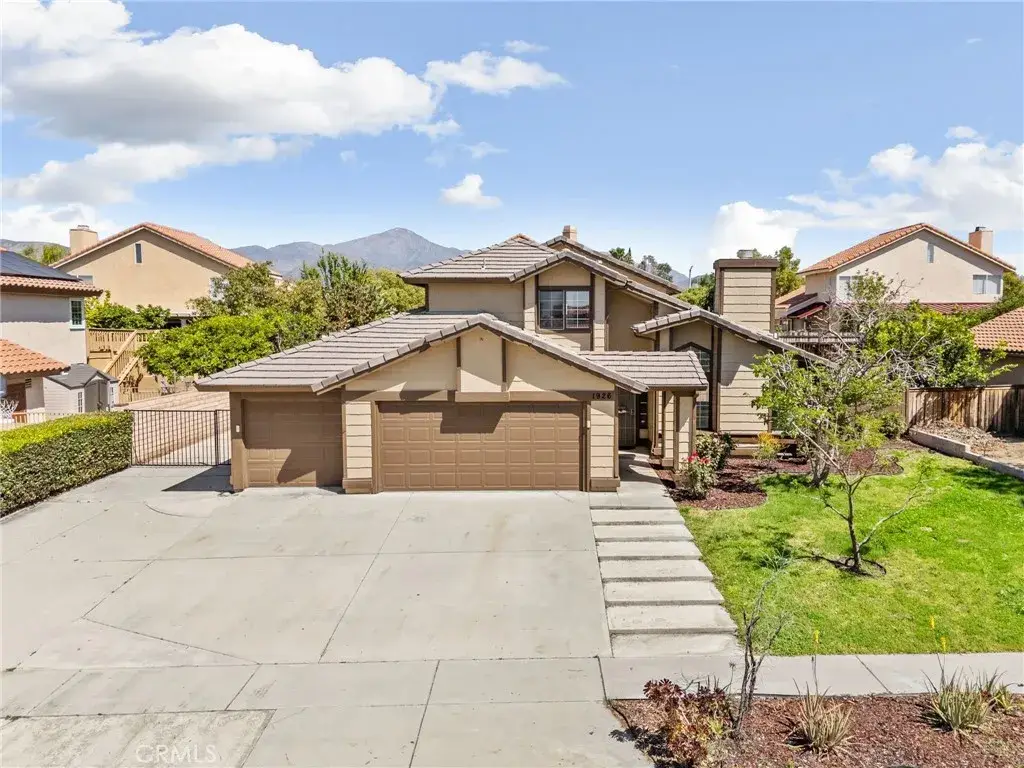 1926 Alta, Redlands, CA 92374 - #1