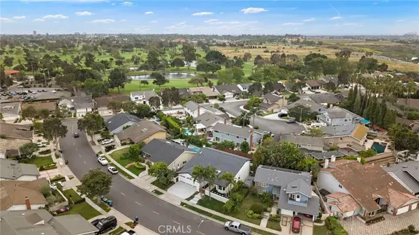 1789 Kinglet Court, Costa Mesa, CA 92626