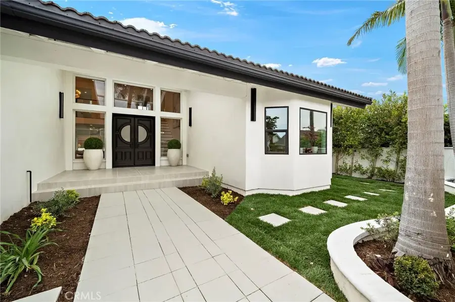 1789 Kinglet Court, Costa Mesa, CA 92626 - #2