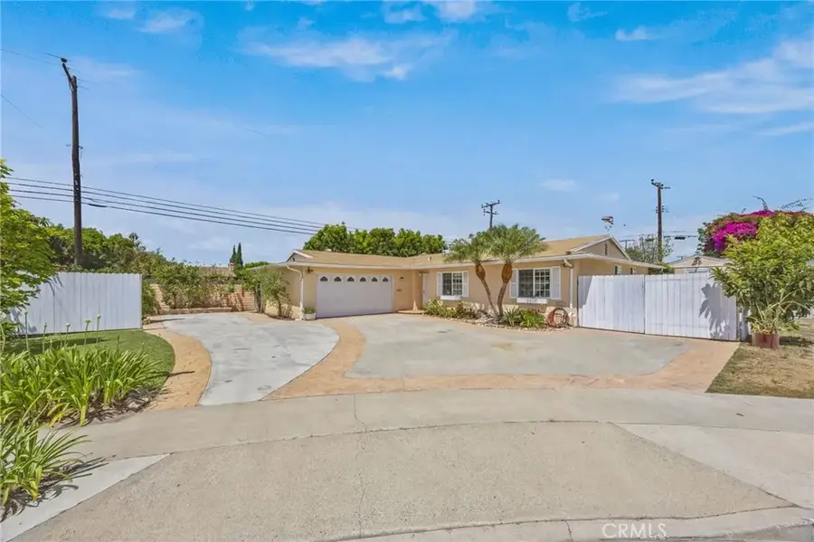 8501 Orinda Circle, Huntington Beach, CA 92647 - #3