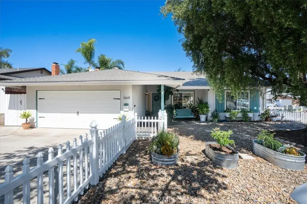 1668 Kenora, Escondido, CA 92027 - #1