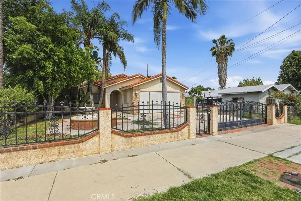 1380 W 7th, San Bernardino, CA 92411 - #1