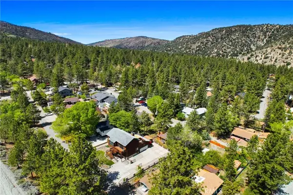 1880 Blackbird Rd., Wrightwood, CA 92397