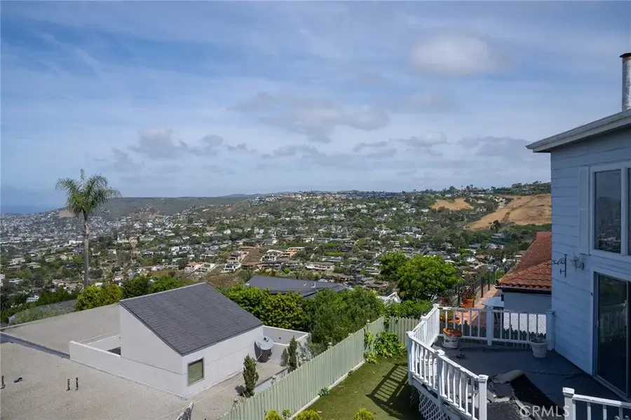 1375 La Mirada, Laguna Beach, CA 92651 - #3