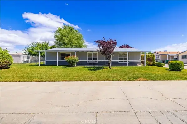 45465 25th East #11, Lancaster, CA 93535