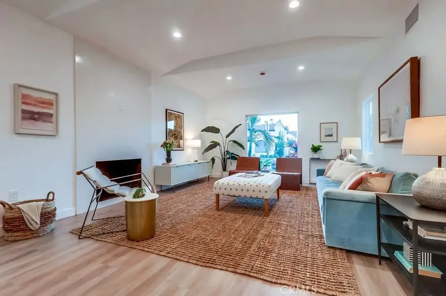 4016 6th Avenue, Leimert Park, CA 90008 - #2