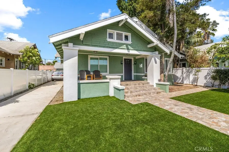 1347 Atlantic, Long Beach, CA 90813 - #3