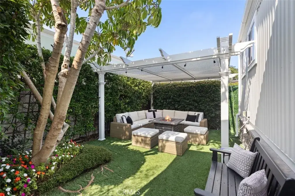 264 Mayflower, Newport Beach, CA 92660 - #1