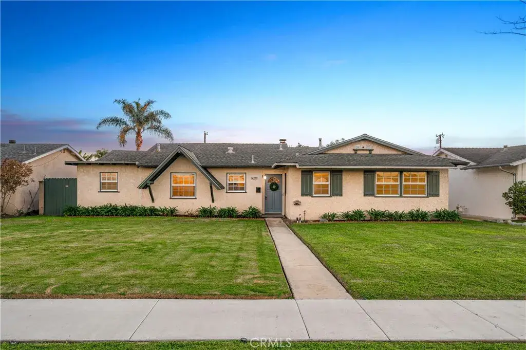 5082 Edinger Avenue, Huntington Beach, CA 92649 - #1