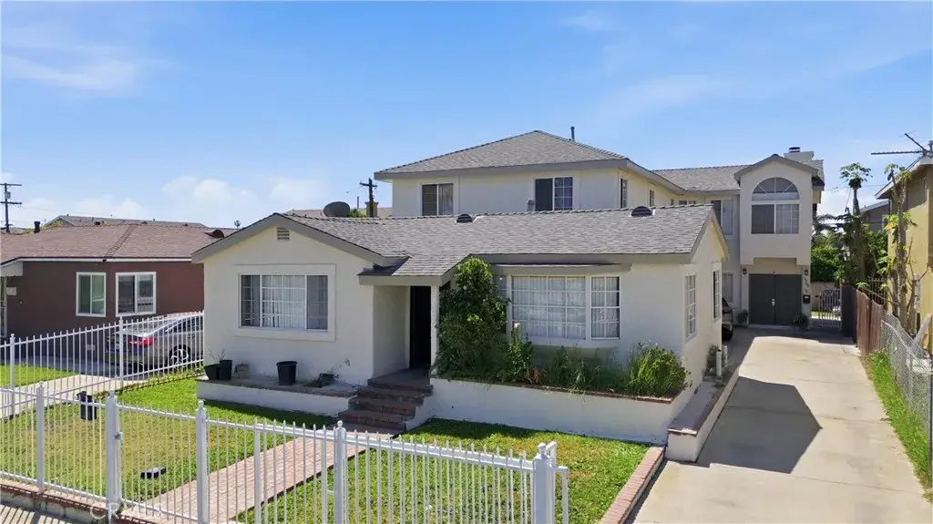 3362-3362 1/2 W 134th Street, Hawthorne, CA 90250 - #1