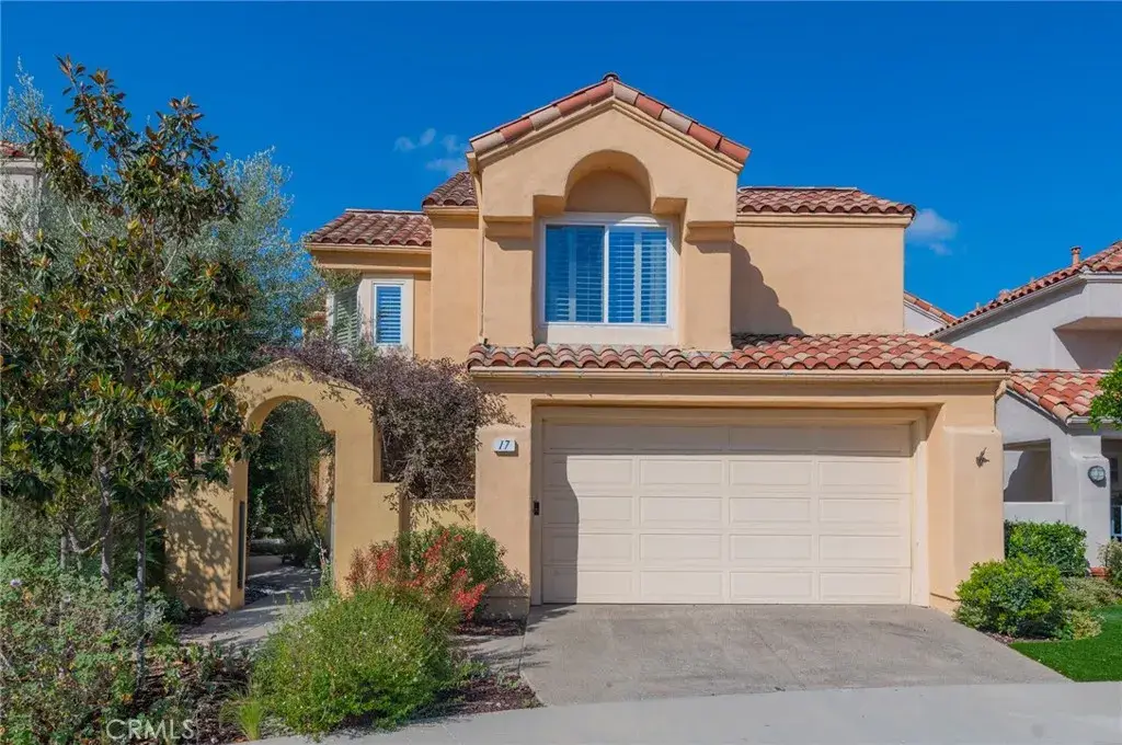 17 Las Cruces, Irvine, CA 92614 - #1