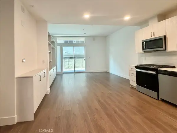 709 E Walnut Street #222, Pasadena, CA 91101
