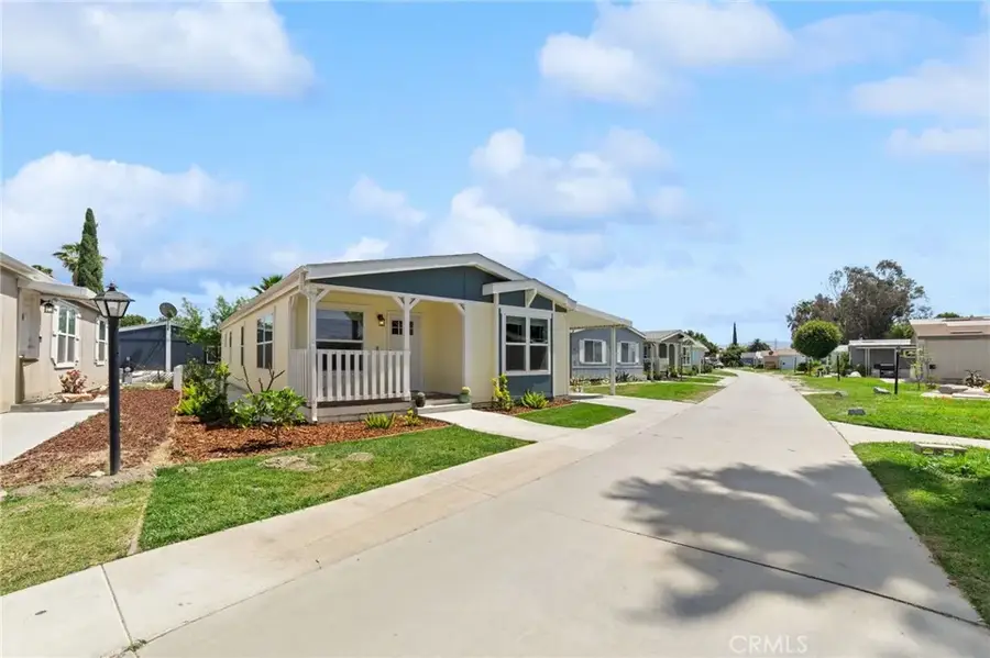 5800 Hamner #35, Eastvale, CA 91752 - #2