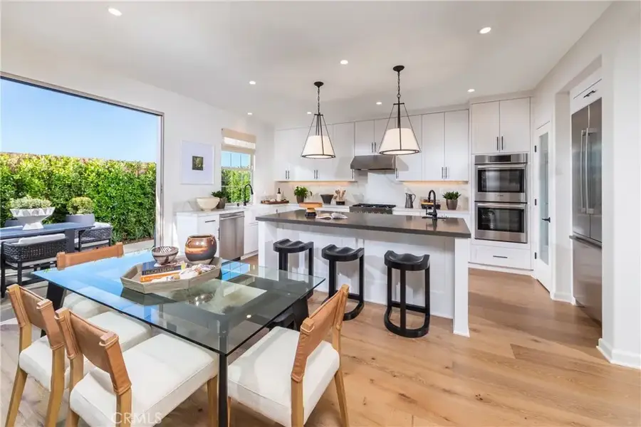 221 Canterbury, Irvine, CA 92618 - #2