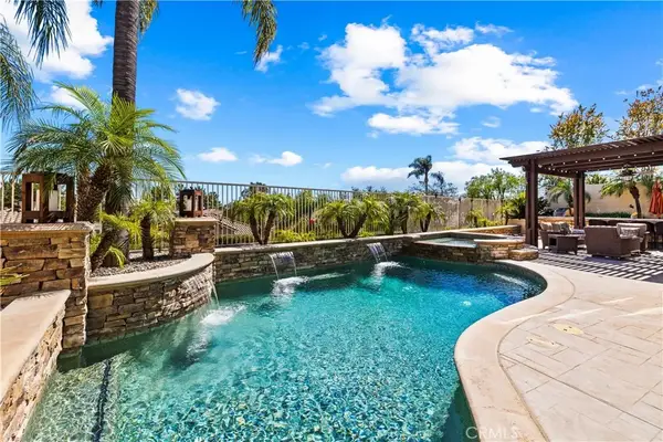 32 Via Perico, Rancho Santa Margarita, CA 92688