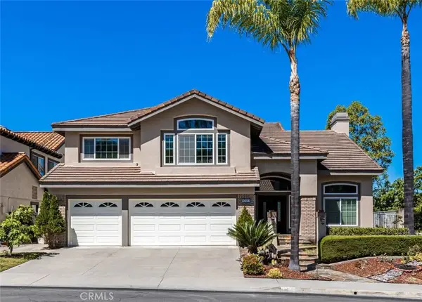 19151 Red Bluff Dr, Lake Forest, CA 92679