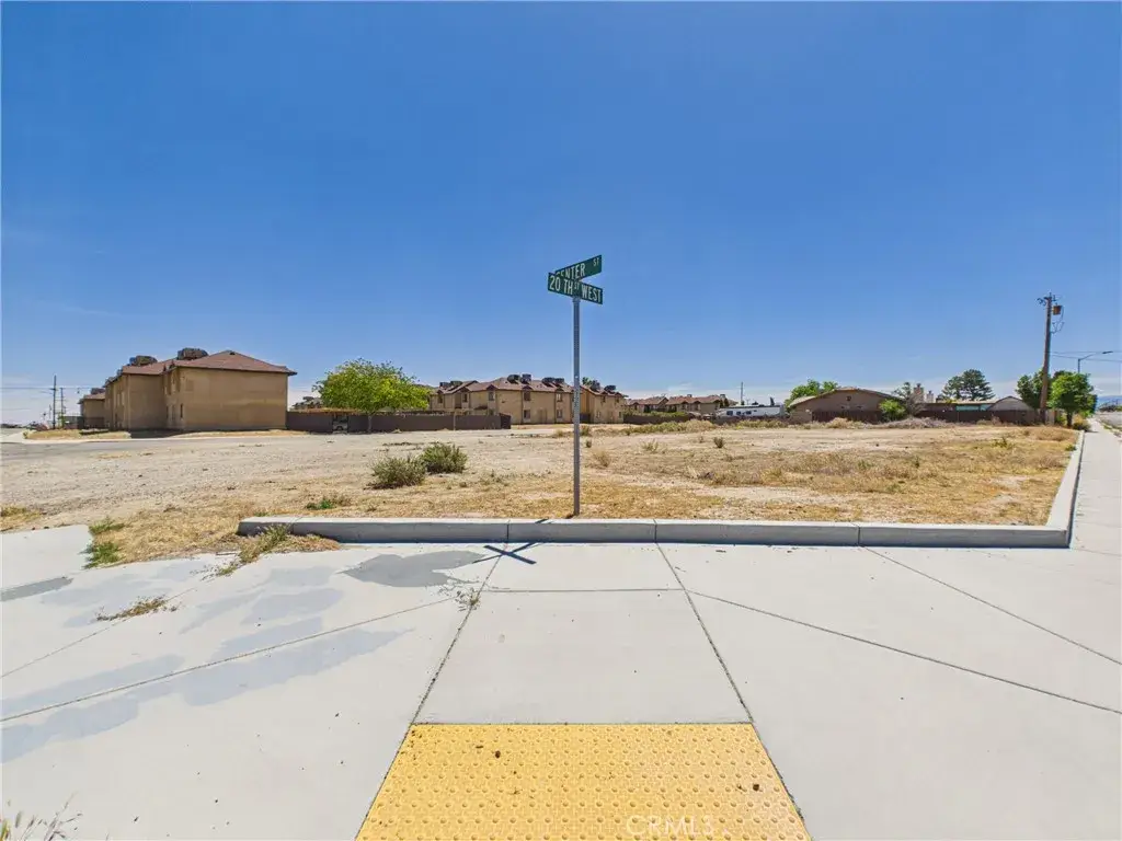 2643 Dixie, Rosamond, CA 93560 - #1