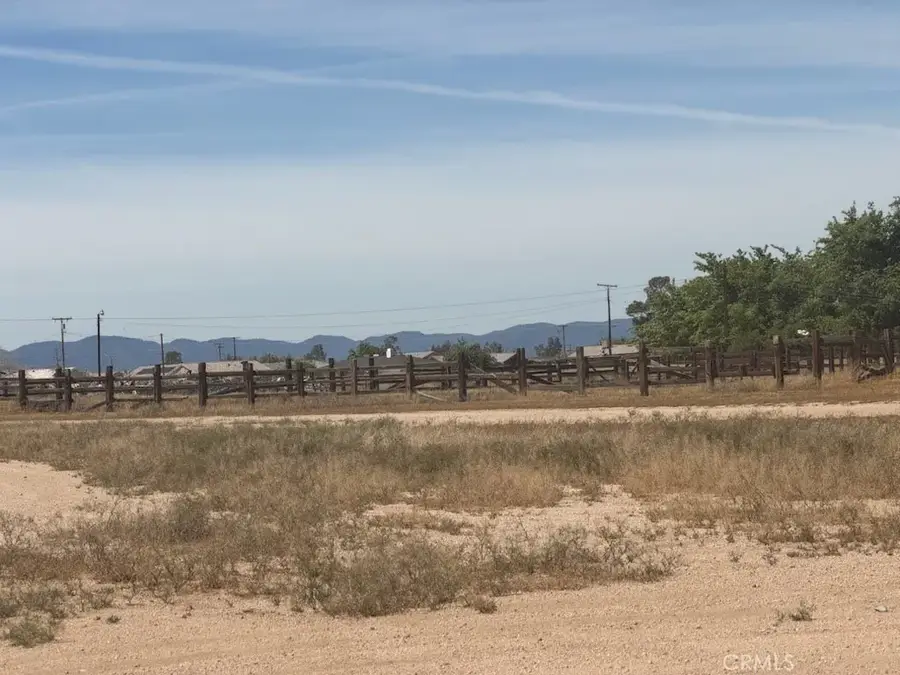 23023 Del Oro, Apple Valley, CA 92308 - #3