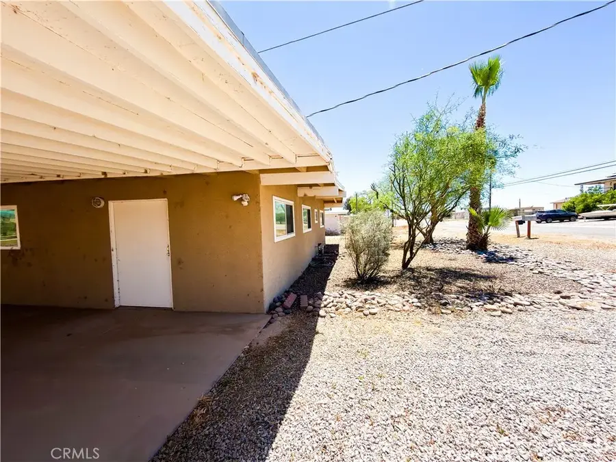 1526 Riviera Dr., Blythe, CA 92225 - #3