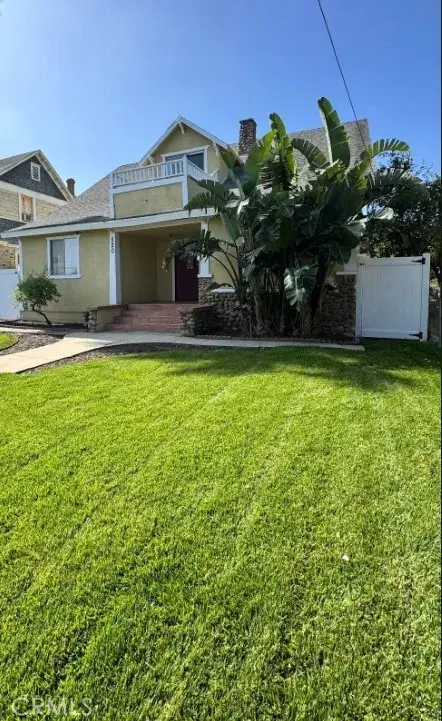 520 E 8th, Corona, CA 92879 - #1