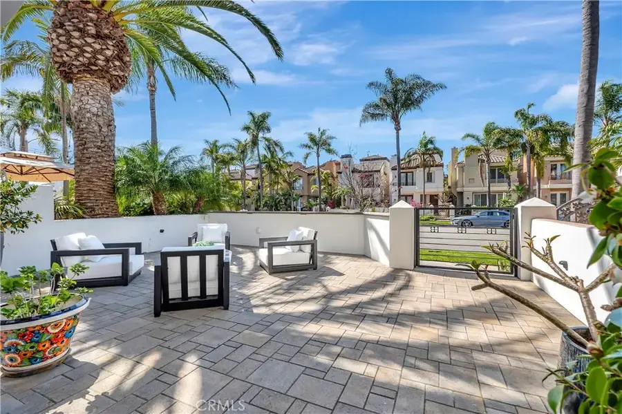 620 22nd Street, Huntington Beach, CA 92648 - #3
