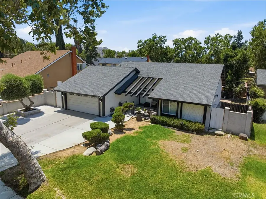 3906 New Haven Drive, Riverside, CA 92505 - #2
