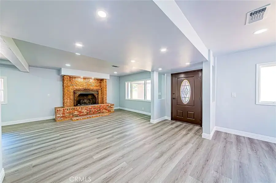 5334 S Victoria, Los Angeles, CA 90043 - #2