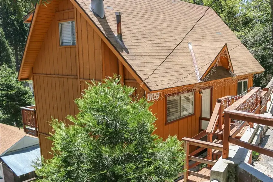 807 Virginia Ct, Lake Arrowhead, CA 92352 - #2