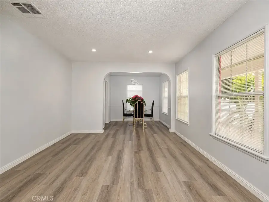 209 W 122nd, Los Angeles, CA 90061 - #3