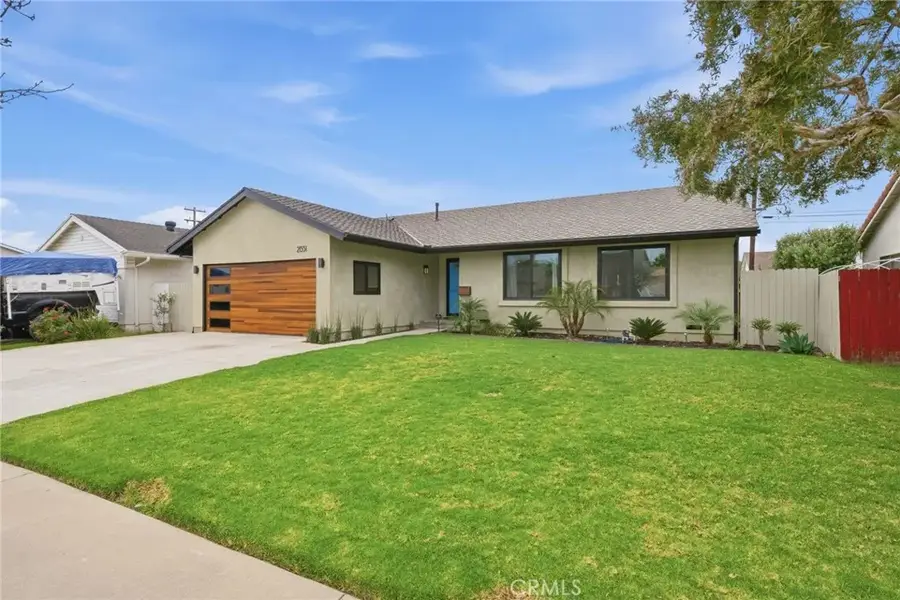 21551 Kanakoa Lane, Huntington Beach, CA 92646 - #2
