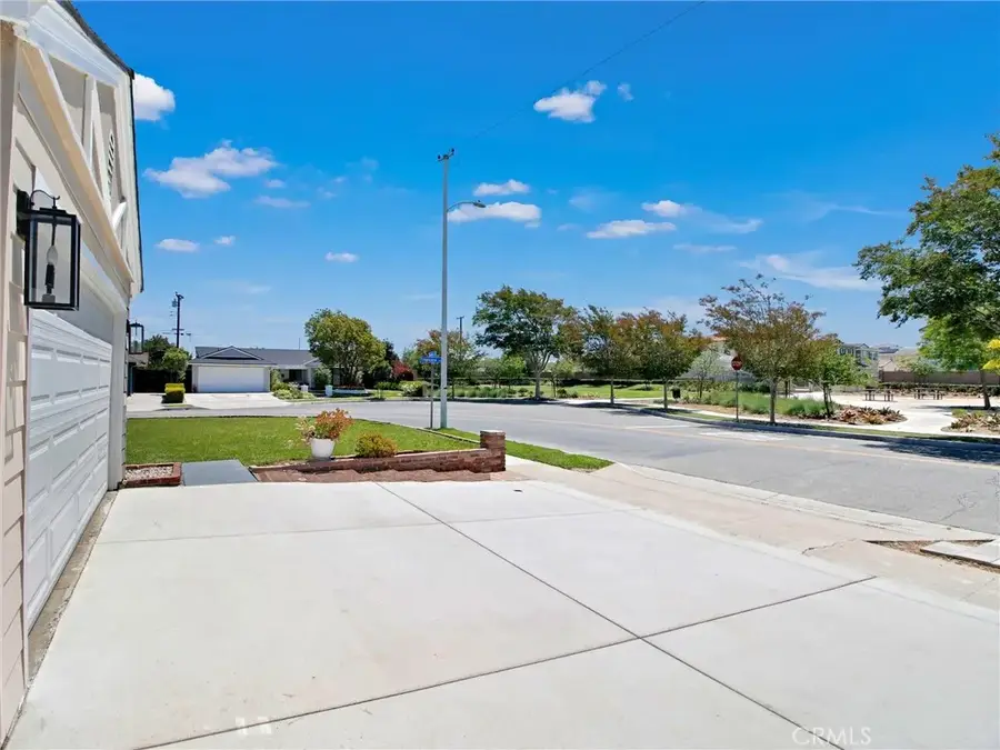 5801 Sands, Huntington Beach, CA 92647 - #3