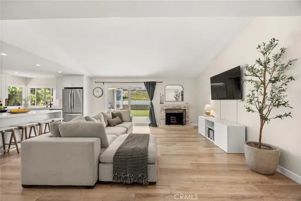 28962 De La Luna, Mission Viejo, CA 92692 - #1