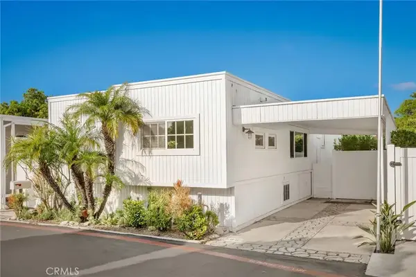 265 Mayflower, Newport Beach, CA 92660