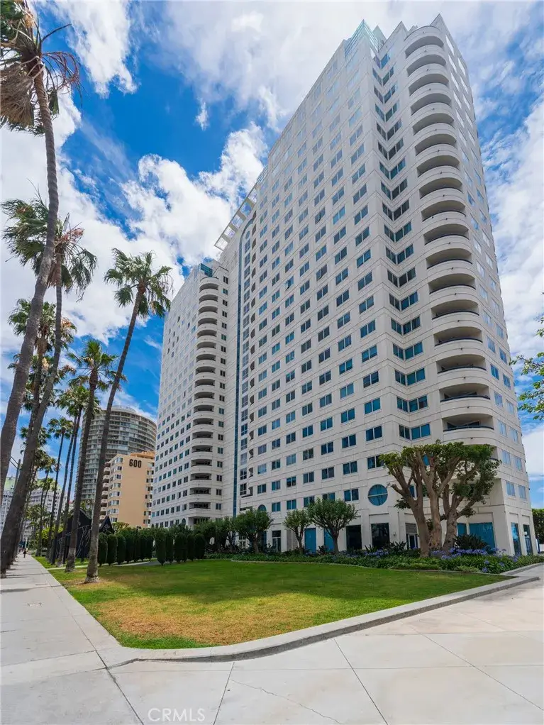 525 E Seaside #1802, Long Beach, CA 90802 - #2