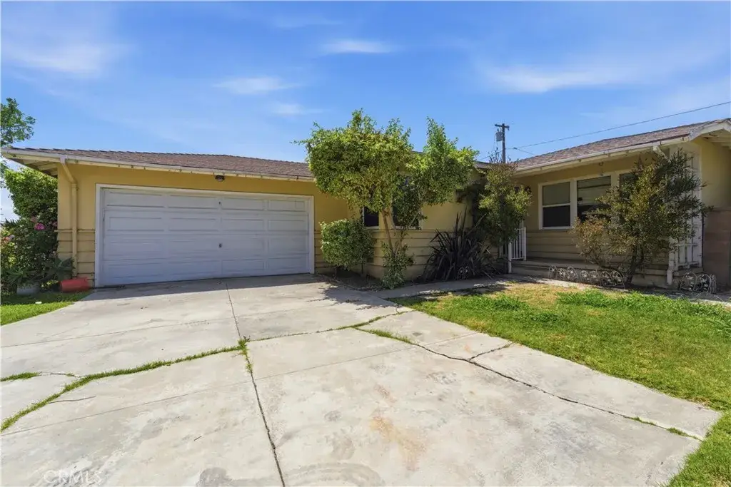 13709 Daphne Avenue, Gardena, CA 90249 - #1