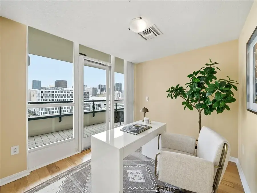 510 1st Ave #1401, San Diego, CA 92101 - #3